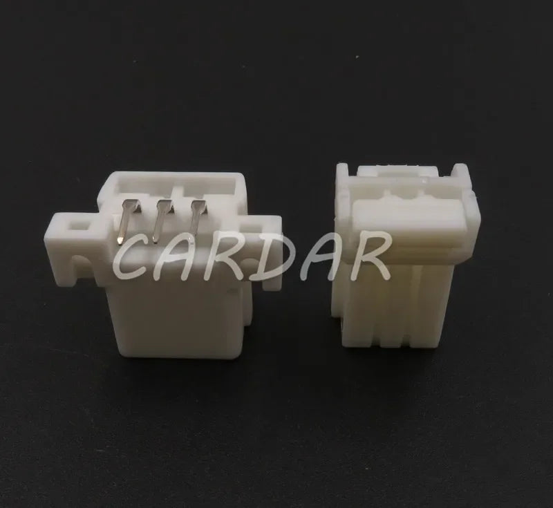 3 Pin 174921-1 175781-1 Auto Connector 1.8 Pins PCB Socket For Automotive Cars Car Reading Light