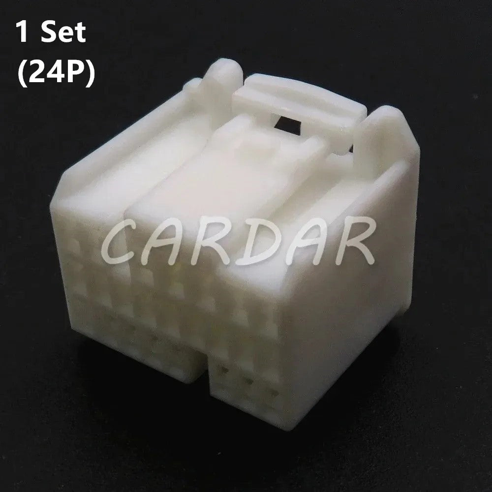 17/24/31/72 Pin 353830-5 353027-1 353029-1 353031-1 90980-11421 Auto Connector Car Accessories Socket