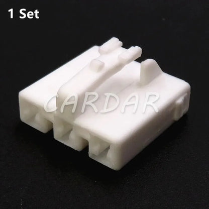 3 Pin 2.2 Series Automobile Electric Wire Unsealed Socket 7283-1132 Car Wiring Terminal Connector