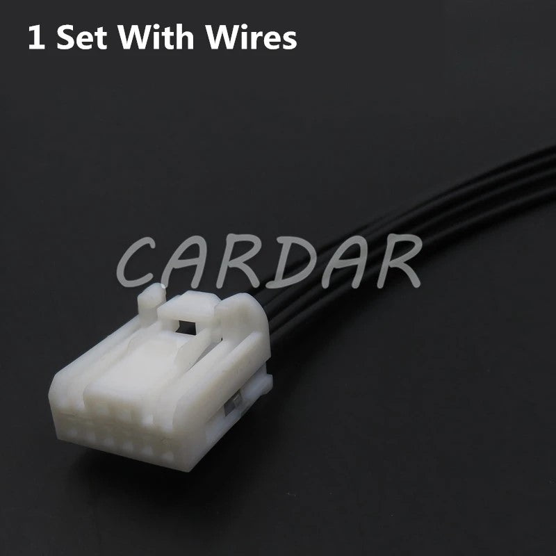6 Pin 0.6 Series White Miniature Automobile Electric Wiring Harness Unsealed Socket With Terminal