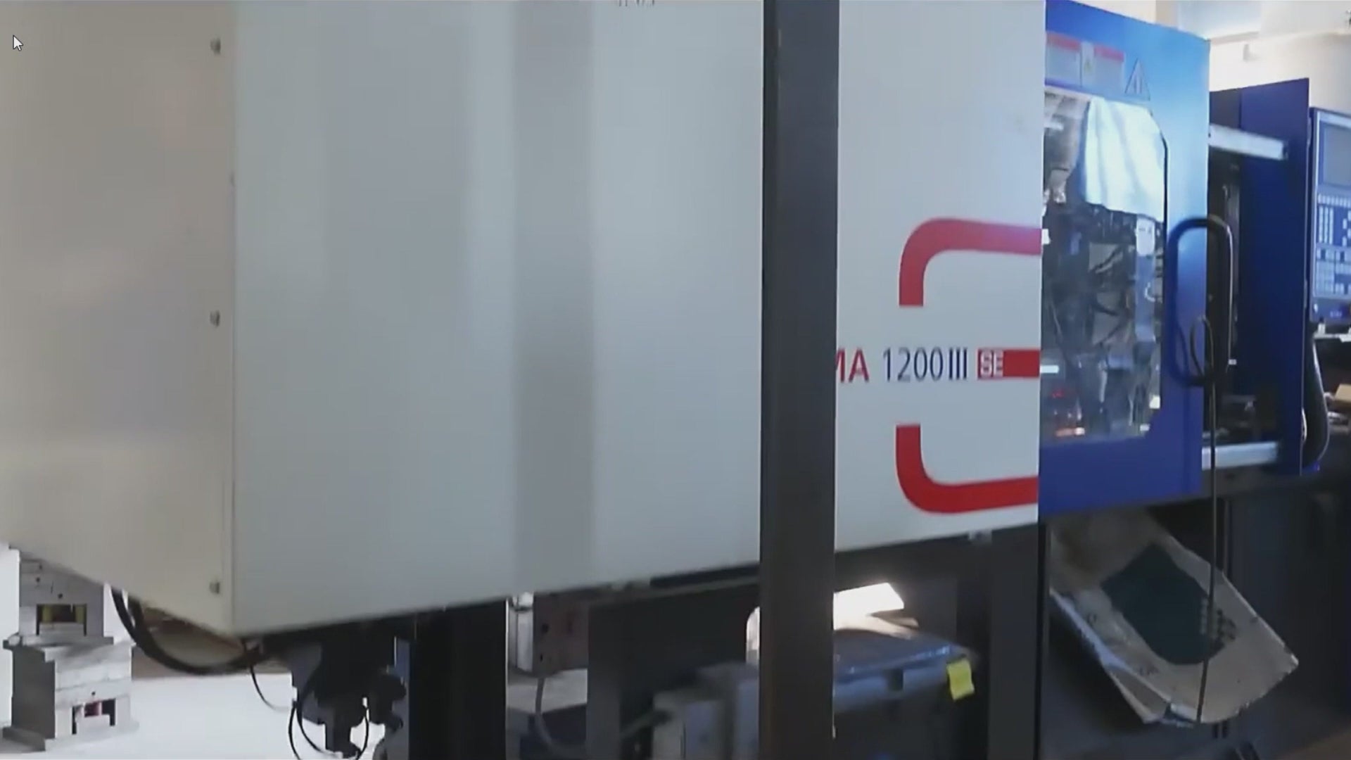 Load video: 